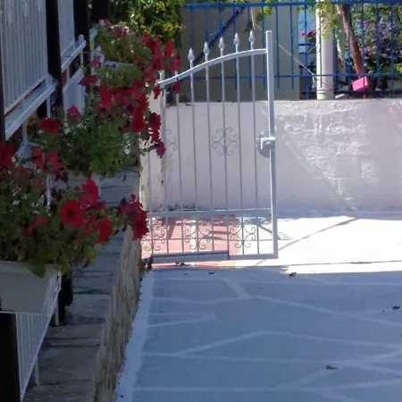 Porto Marina 2* Sykia