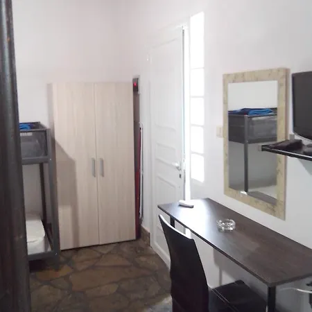 Apartmanhotel Porto Marina 5*