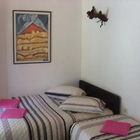 Apartmanhotel Porto Marina 5*