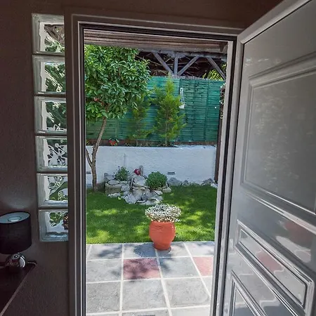 Apartmanhotel Porto Marina 5*