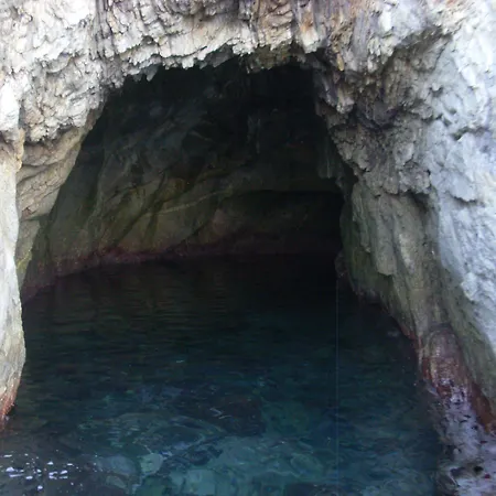 Porto Marina Skala Sikias