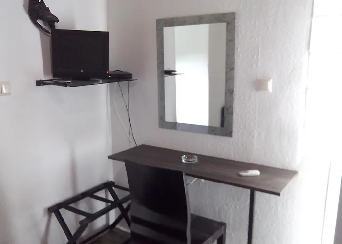 Porto Marina 2* Skala Sikias